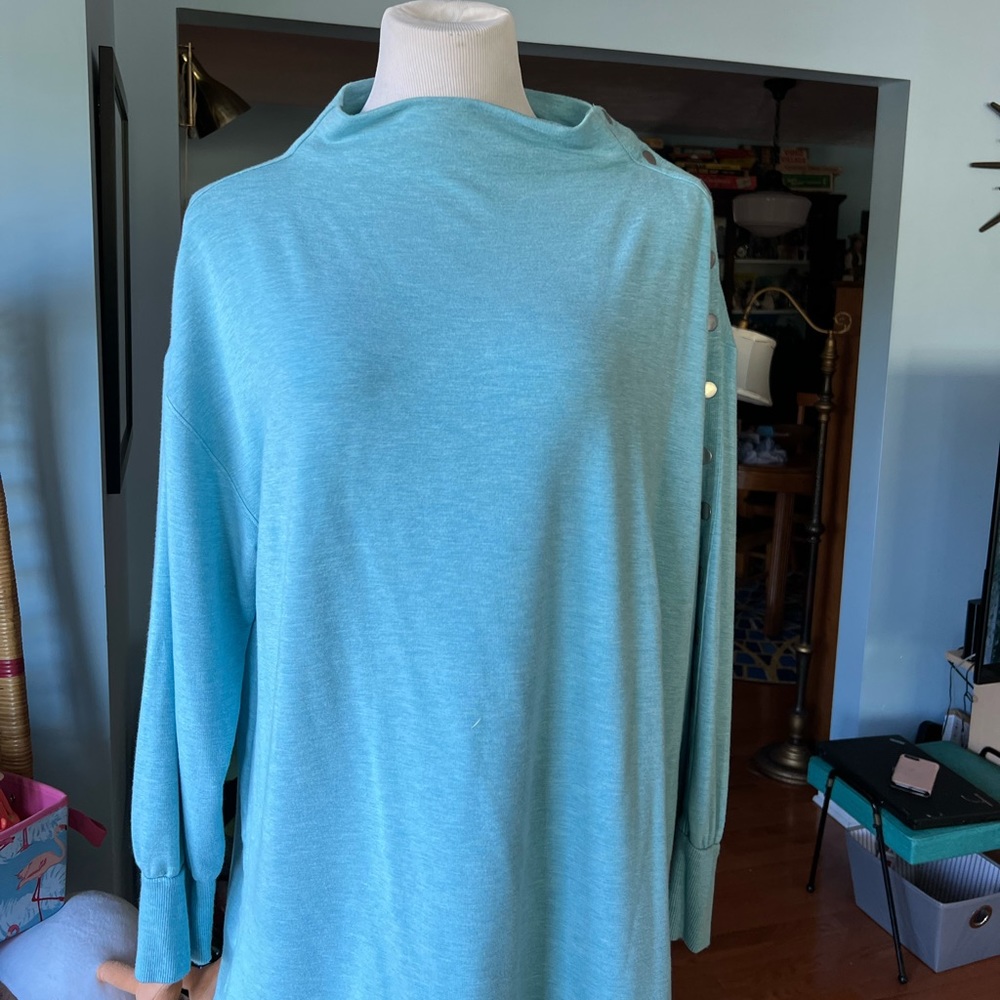 Soft Surroundings large sea green tunic viscose poly spandex snap neck